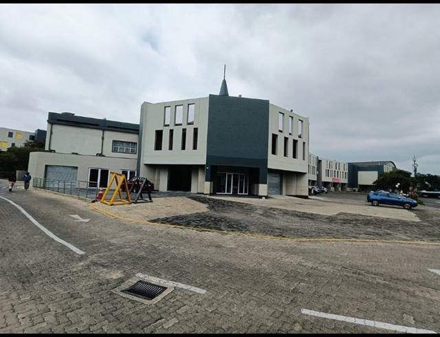 INDUSTRIAL PROPERTY TO RENT IN HALFWAY HOUSE